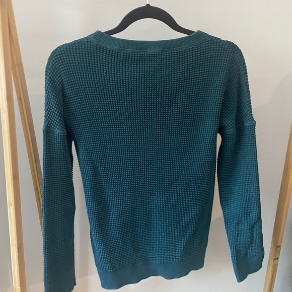 Wallace Lake Waffle Sweater in SEA FOREST, size XS - Picture 4 of 4